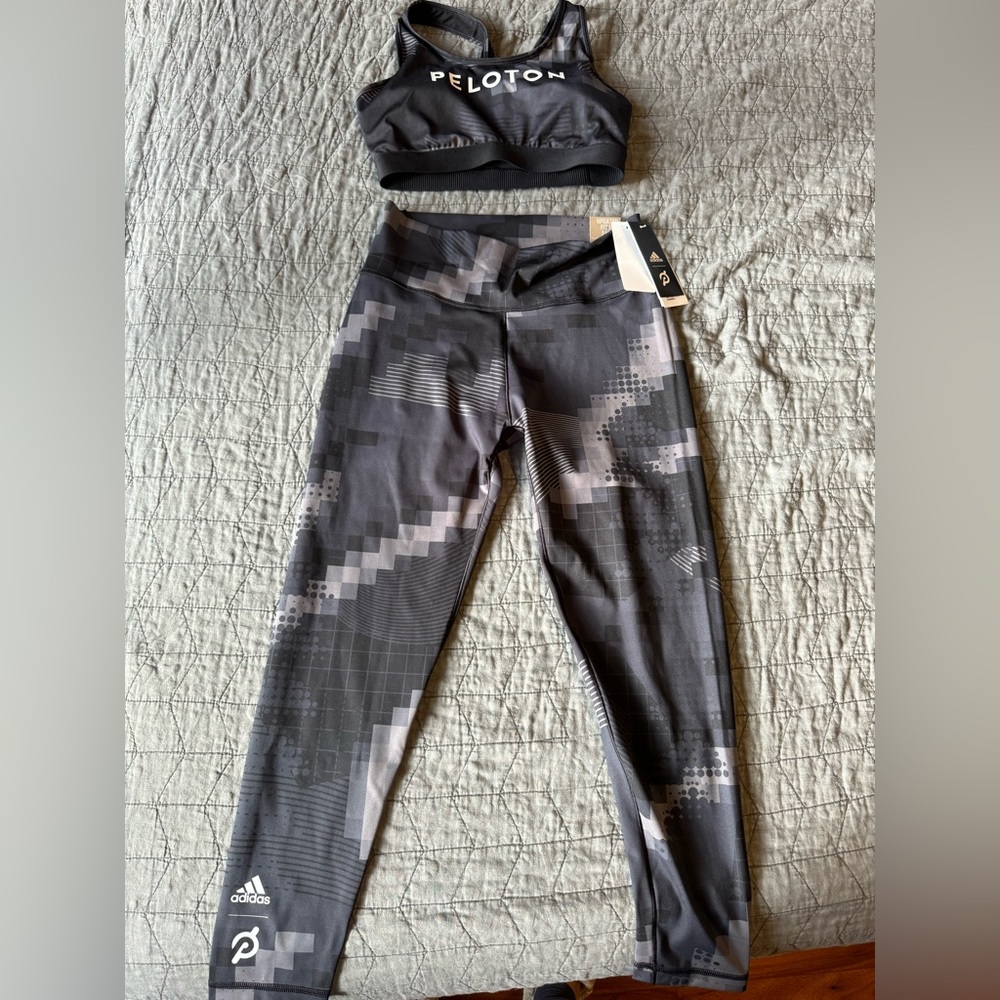 Adidas peloton workout set size large